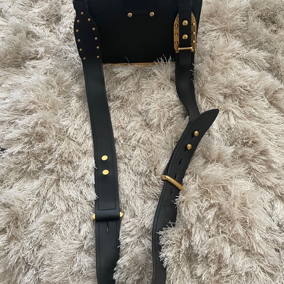 Prada purse - Picture 3 of 6